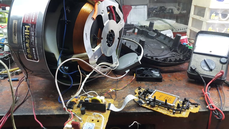 sua-com-dien-khong-mat-nguon